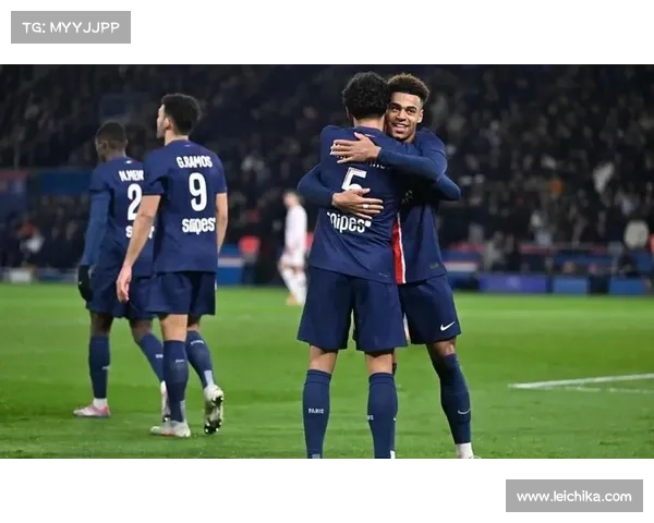 巴黎圣日耳曼与马赛再度争锋 法甲宿敌之战点燃激烈对决 巴黎圣日耳曼与马赛再度争锋 法甲宿敌之战点燃激烈对决